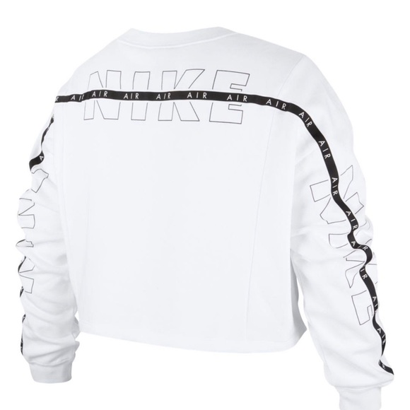 Nike Air Women’s Plus Size Crewneck Cropped Top - Picture 3 of 4
